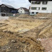 Neubau Altersruhesitz mit Garagenanlage und Carport
